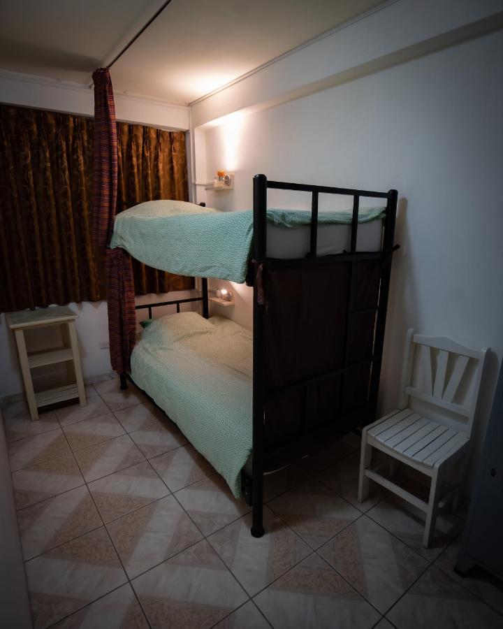 Mama Backpackers Hostel Lima Exterior photo
