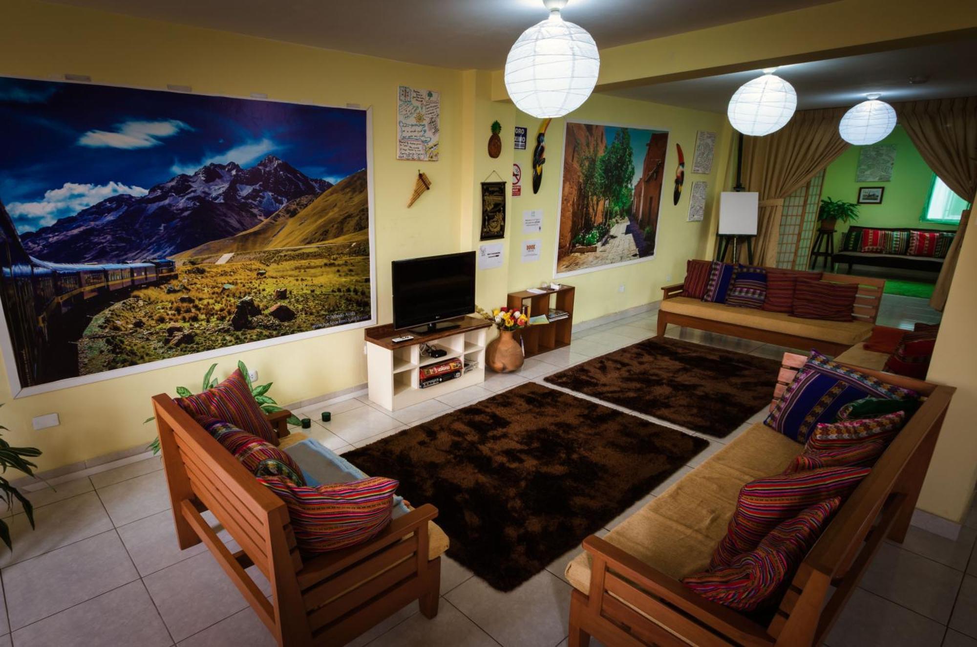 Mama Backpackers Hostel Lima Exterior photo